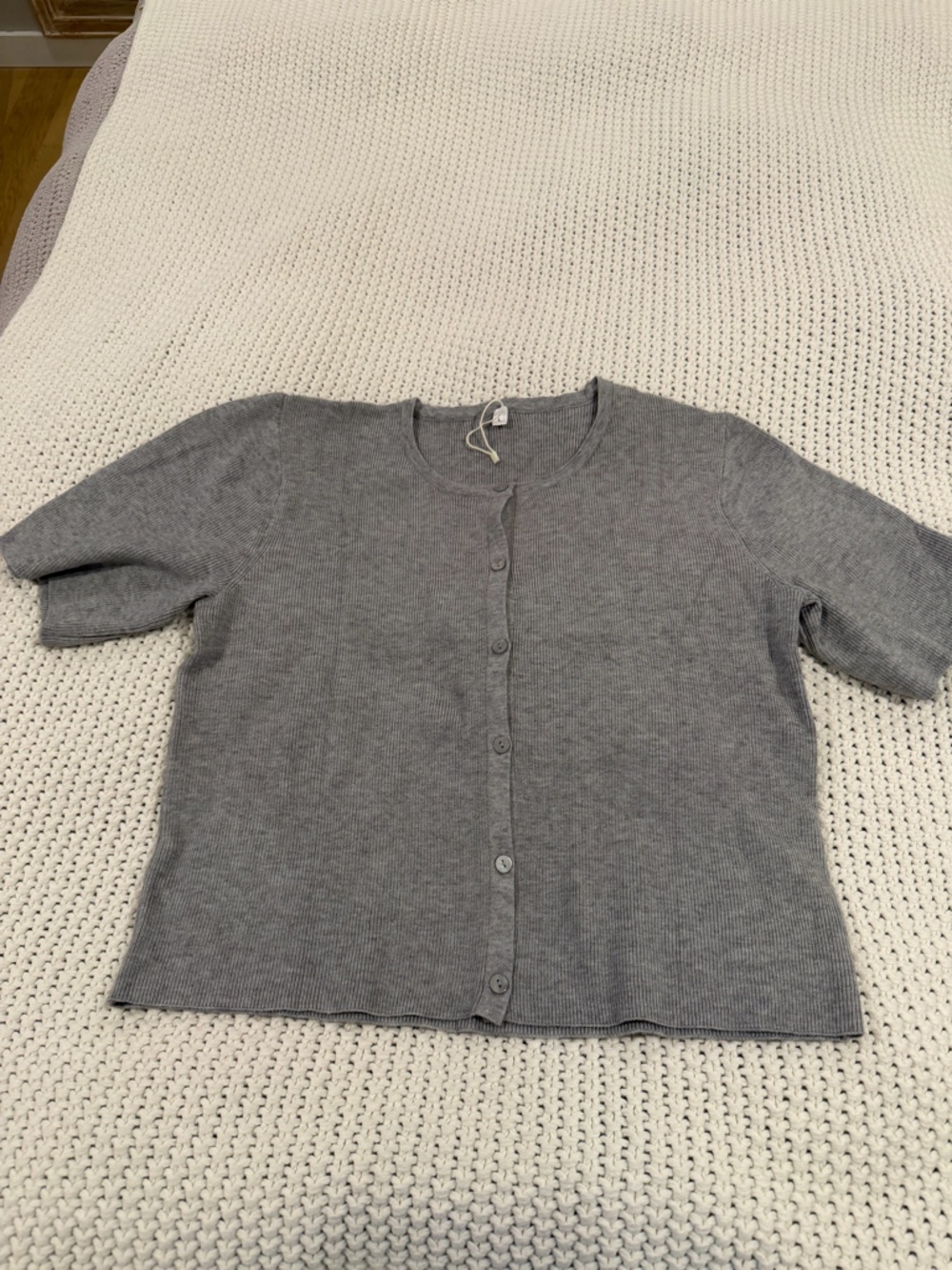 Amazon Gray Short-Sleeve Button Cardigan